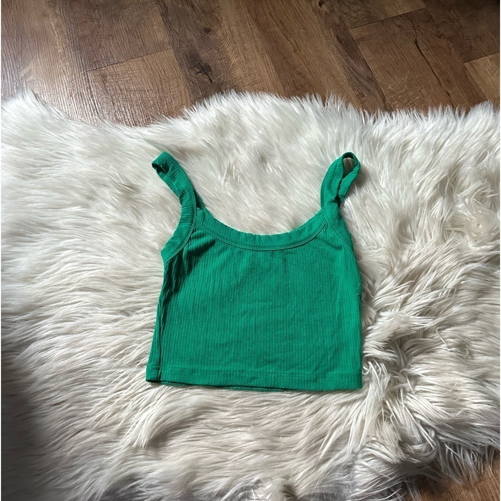 RUMORED Ribbed Cropped Tank In Green - Picture 2 of 3